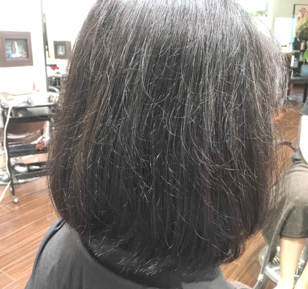 髪の表面のチリチリ 傷み の原因と ３つの対策 Masaki Okajima